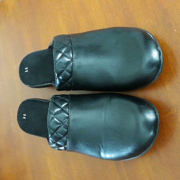 Women's Clogs Black Vegan Leather Slip-on Mules sz 11M - Picture 2 of 7